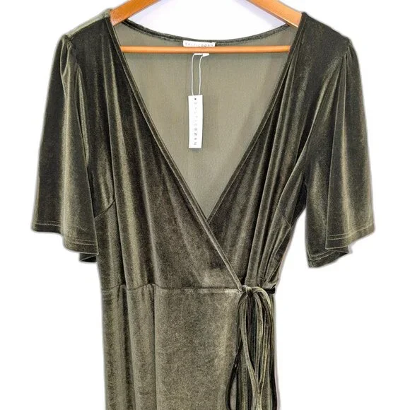 NWT Baltic Born | Katelyn Dark Olive Green Velvet Maxi Wrap Dress | Size XXL - Picture 8 of 15